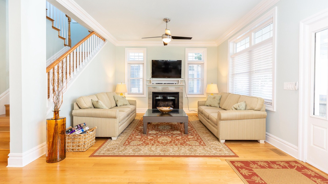 Photo of Bedroom in Country Club Estates