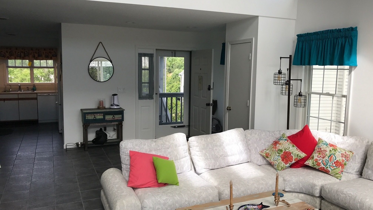 Photo of Livingroom in Betterton