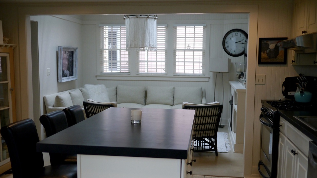 Photo of Bedroom in Historic District