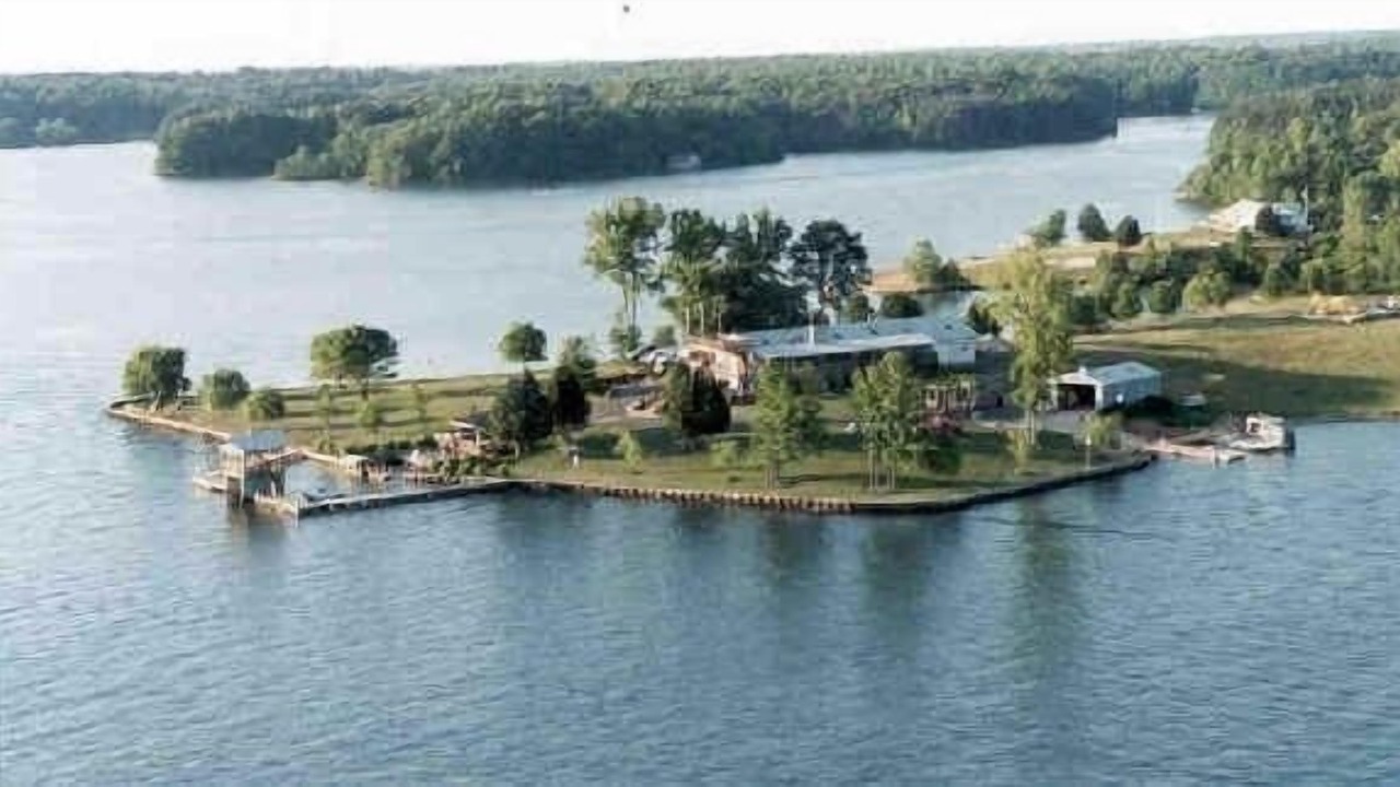 Photo of Others in Bumpass