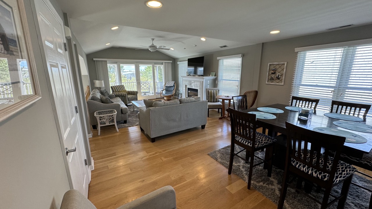 Photo of Livingroom in Fenwick Island