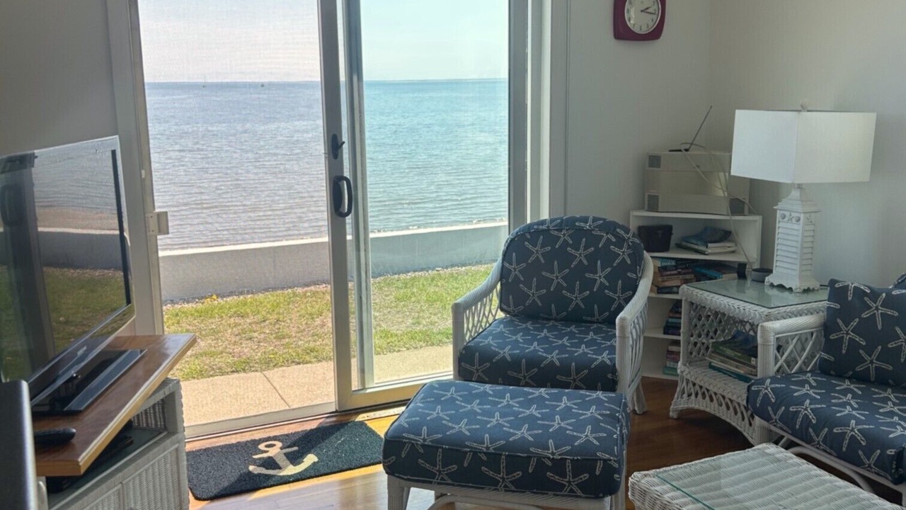 Photo of Livingroom in Wellfleet
