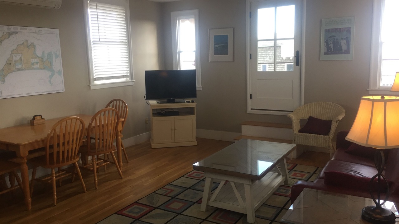 Photo of Bedroom in Circuit Avenue