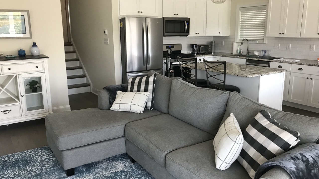 Photo of Livingroom in North End