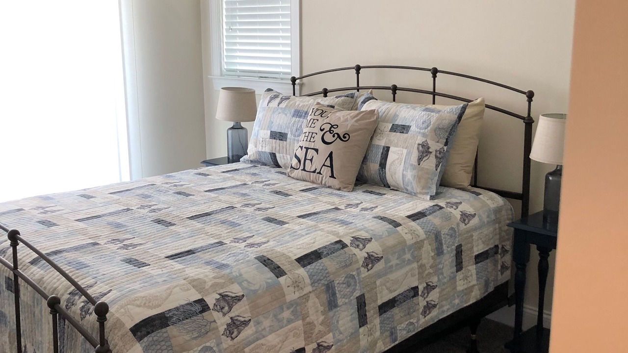Photo of Bedroom in North End