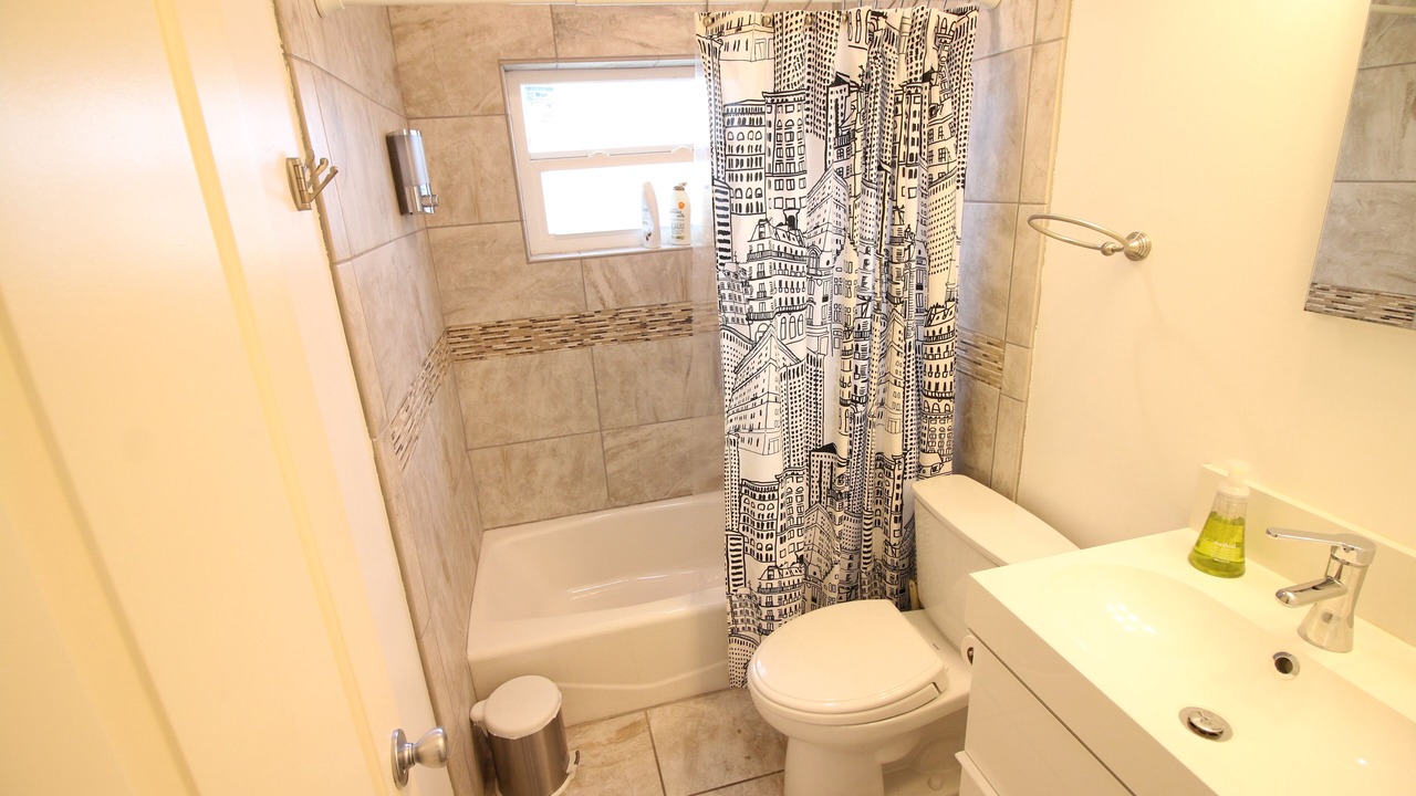 Photo of Bathroom in Little Ranches