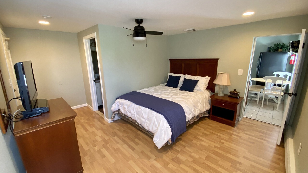Photo of Bedroom in Seaside Heights