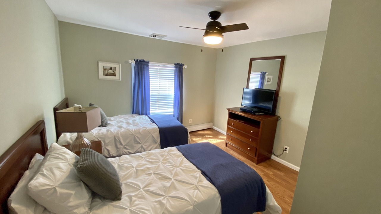 Photo of Bedroom in Seaside Heights