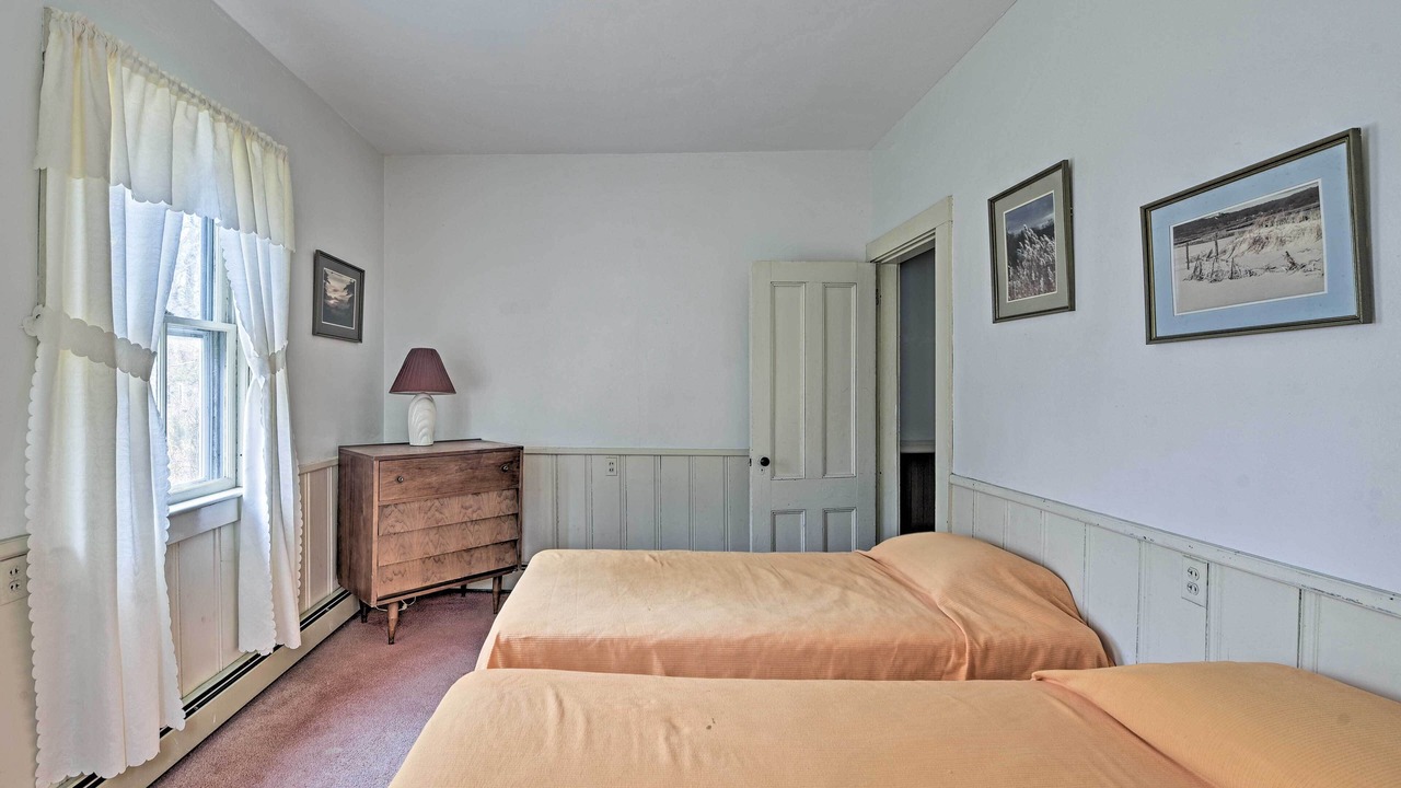 Photo of Bedroom in Tisbury