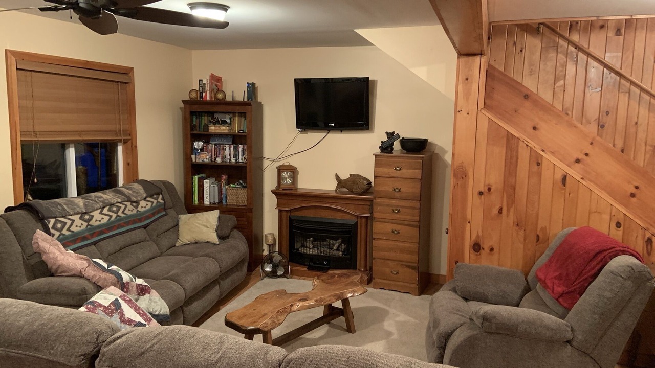 Photo of Livingroom in Gloversville