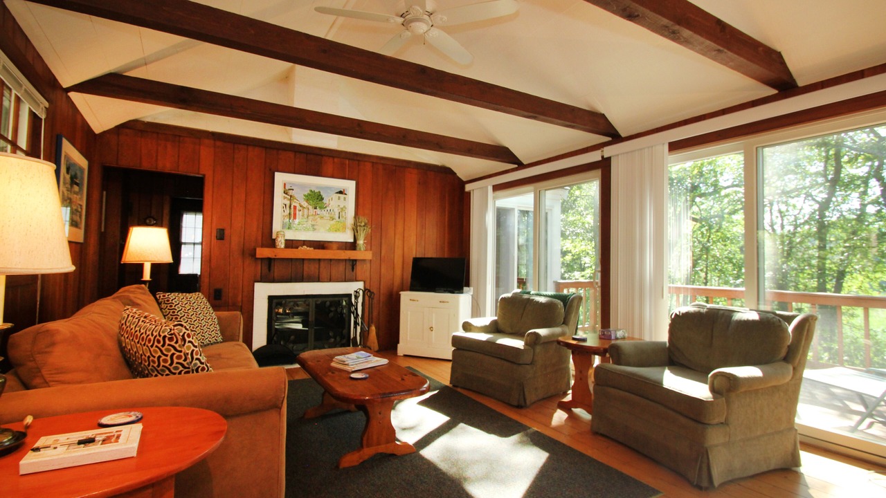 Photo of Livingroom in Hyannis Port