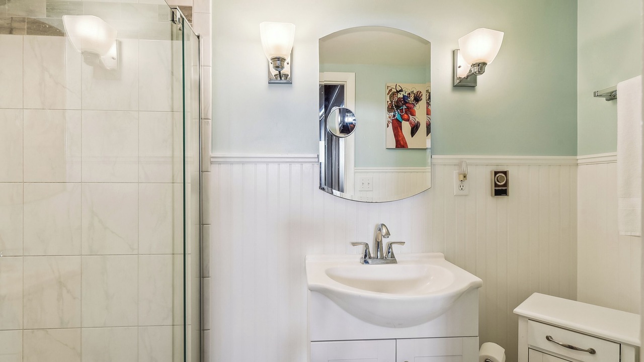 Photo of Bathroom in Fenwick Island