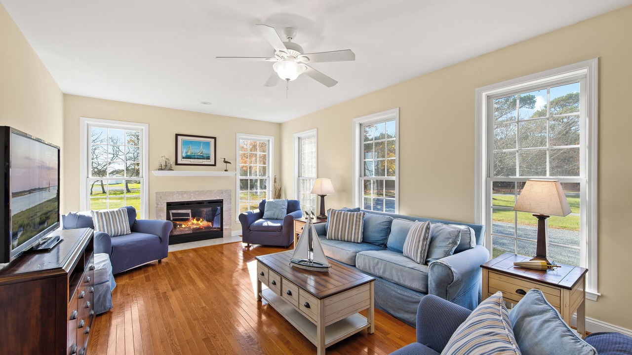 Photo of Livingroom in Cambridge