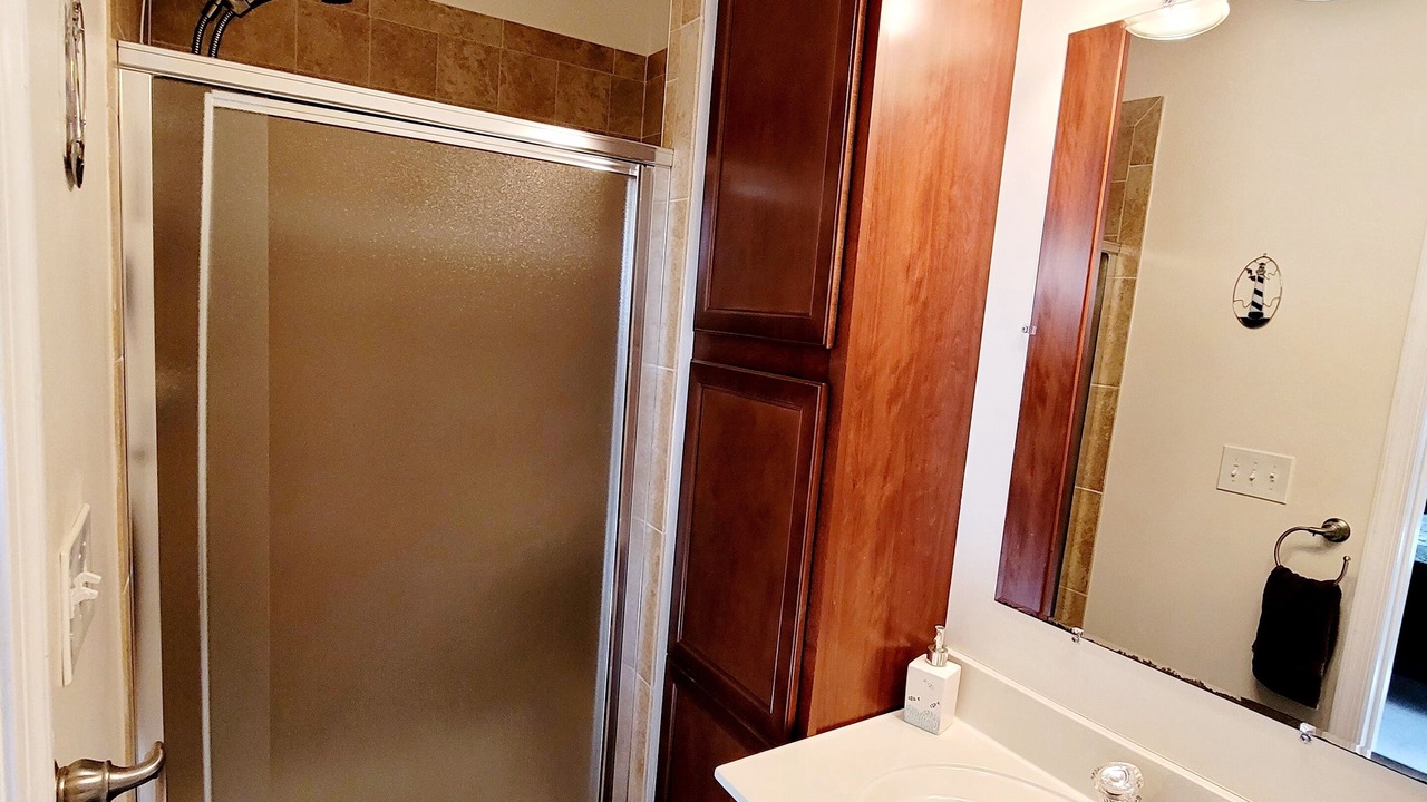 Photo of Bathroom in Colonial Beach