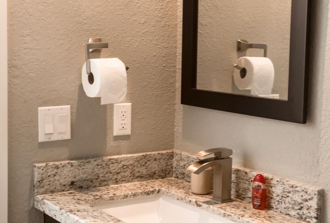 Photo of Bathroom in Progresso Village