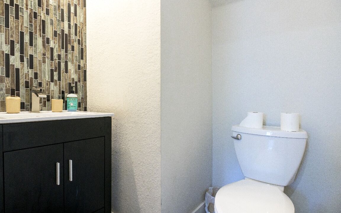 Photo of Bathroom in Progresso Village