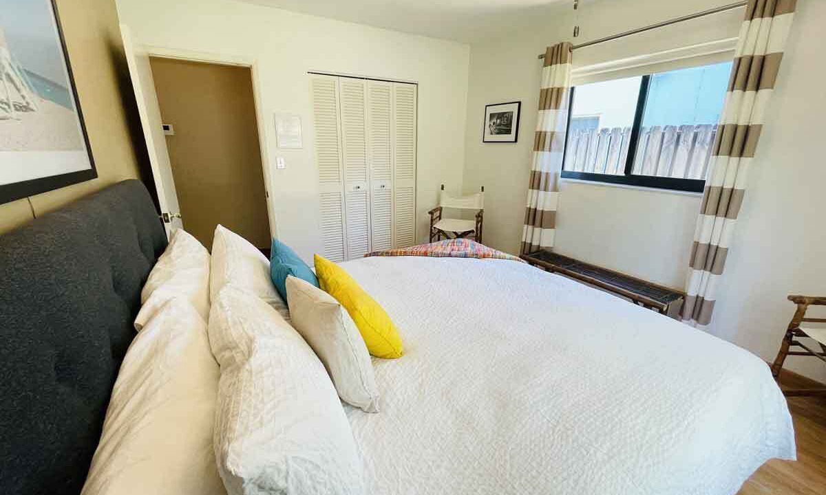 Photo of Bedroom in Coral Ridge Isles