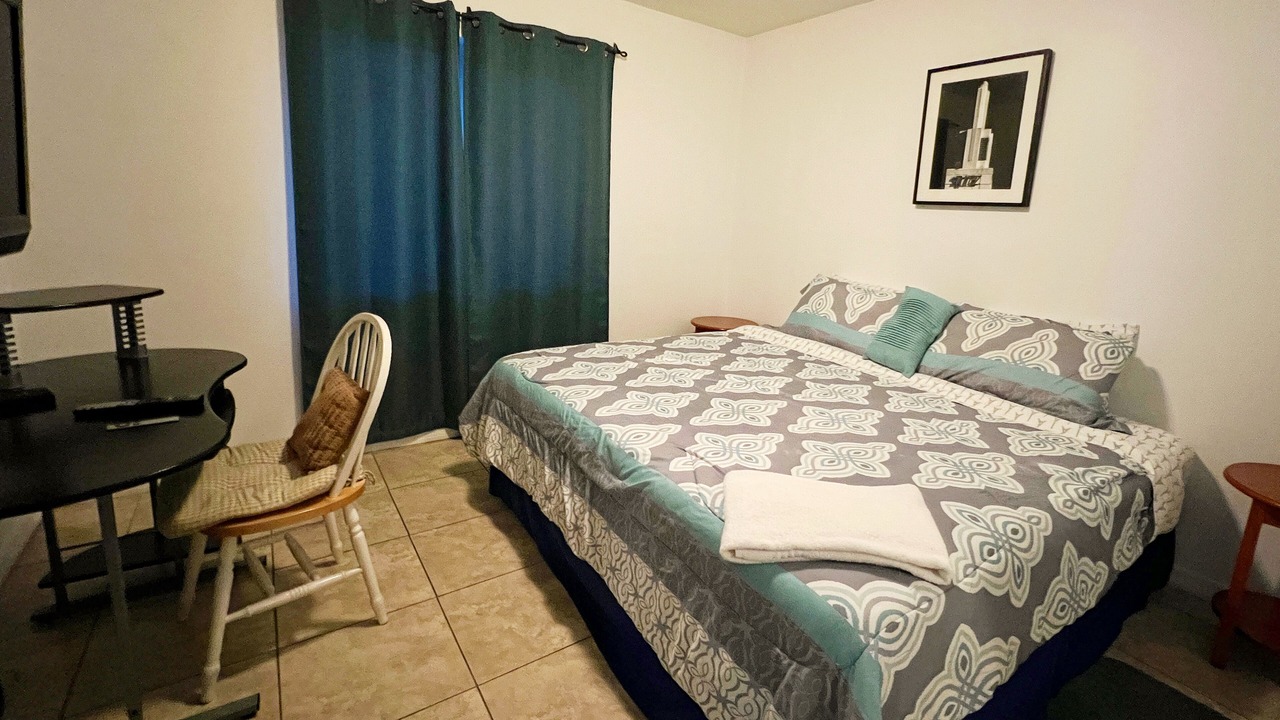 Photo of Bedroom in Highland Garden