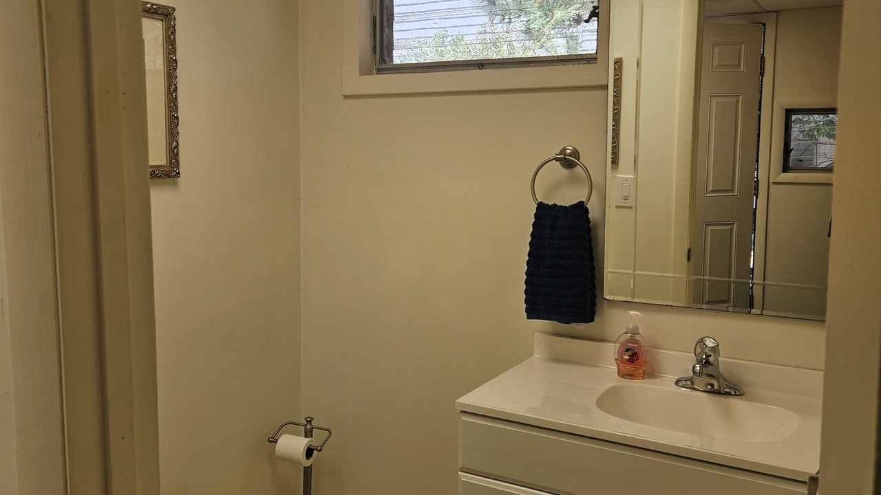 Photo of Bathroom in Broadkill Beach