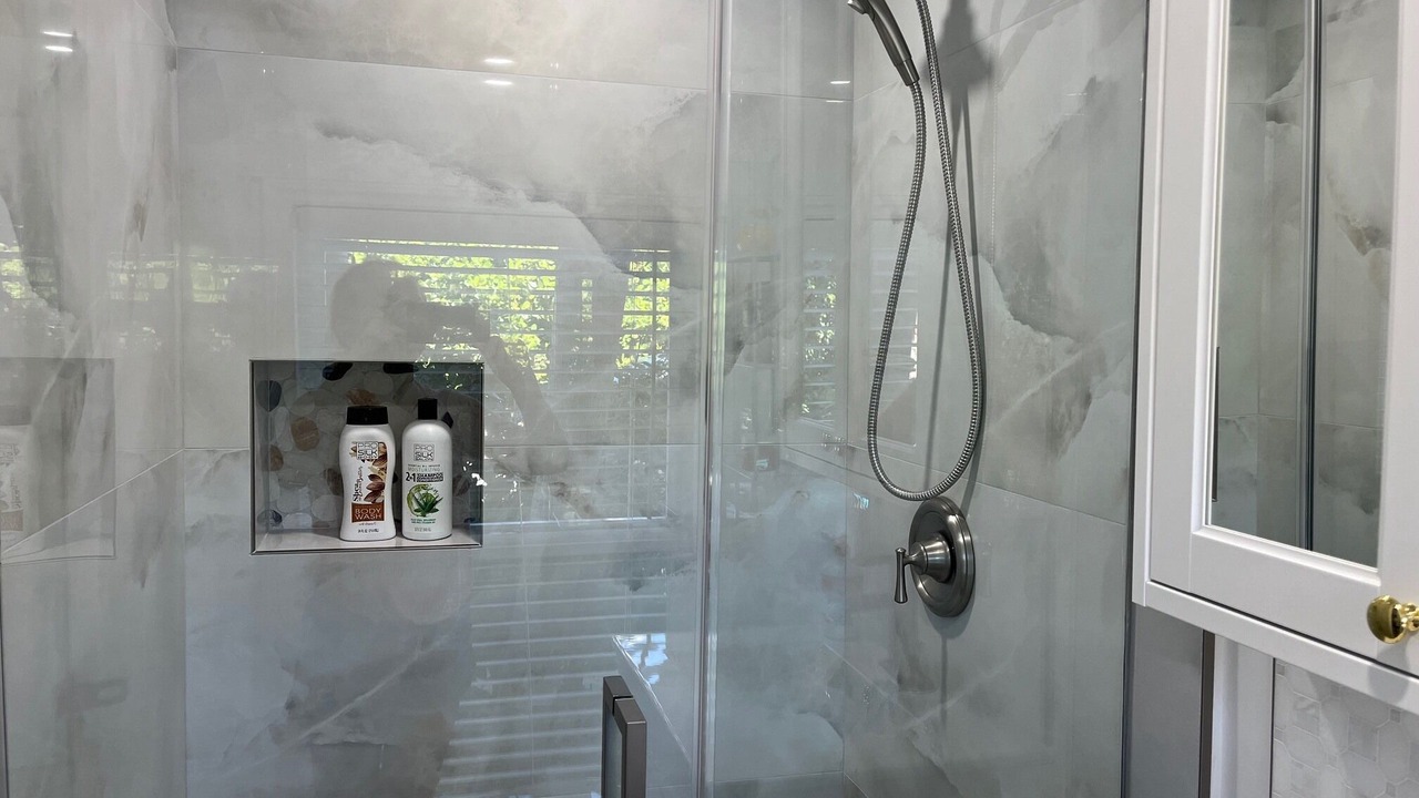Photo of Bathroom in Hallandale Beach