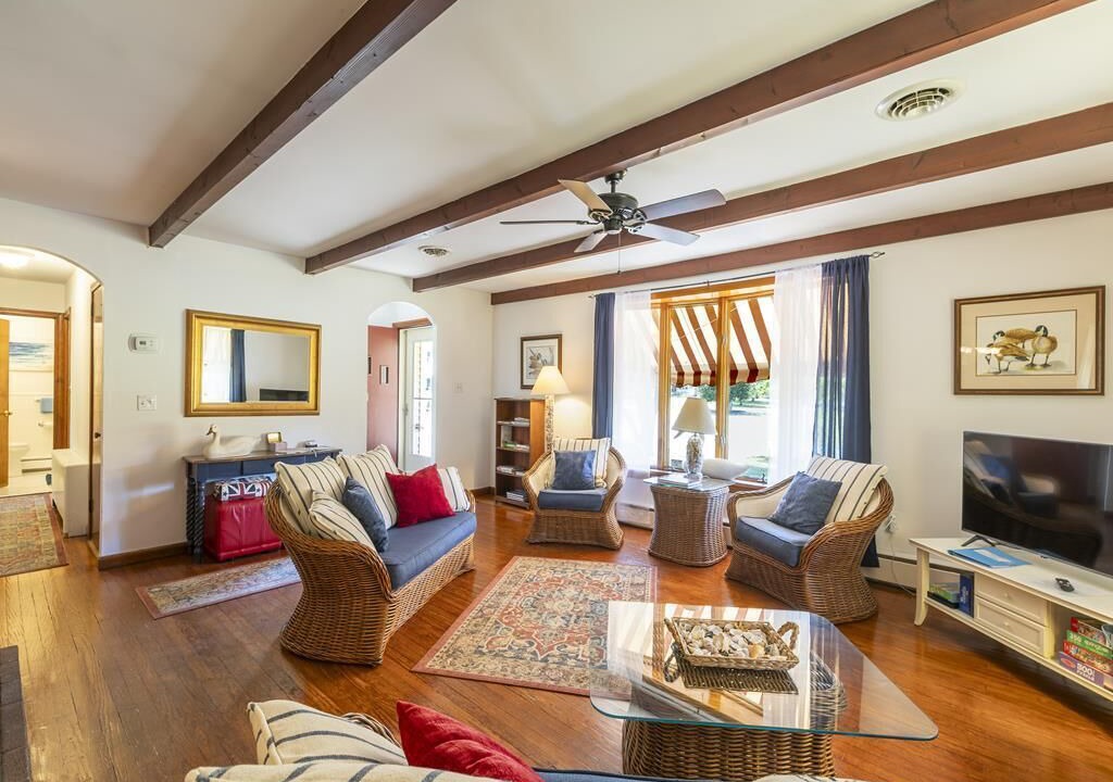 Photo of Livingroom in Cape May