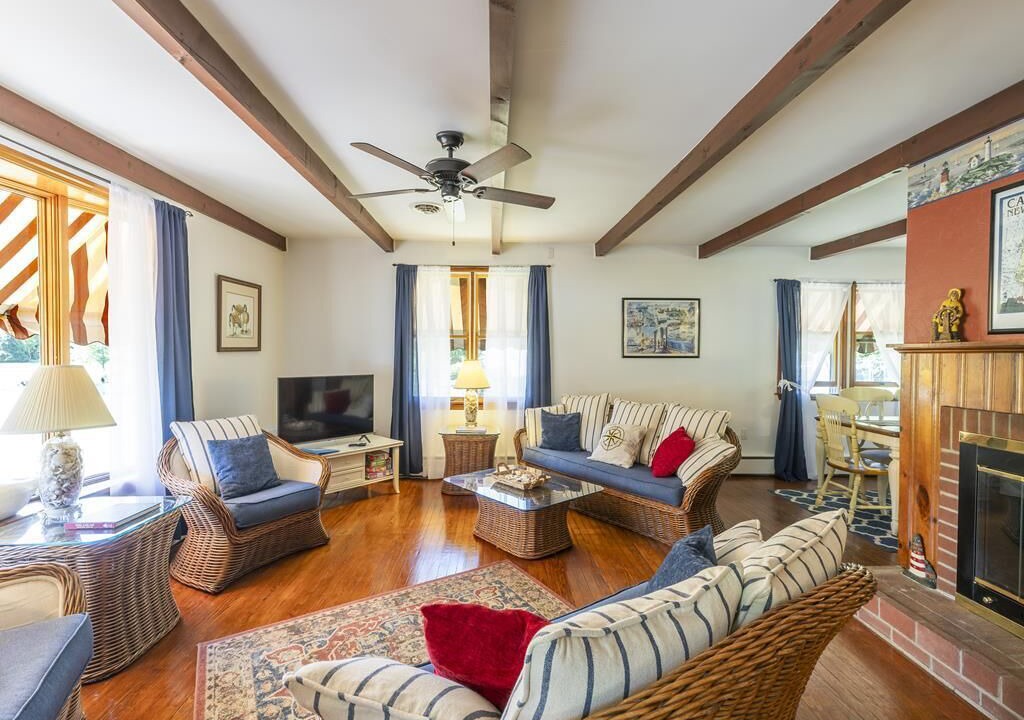 Photo of Livingroom in Cape May