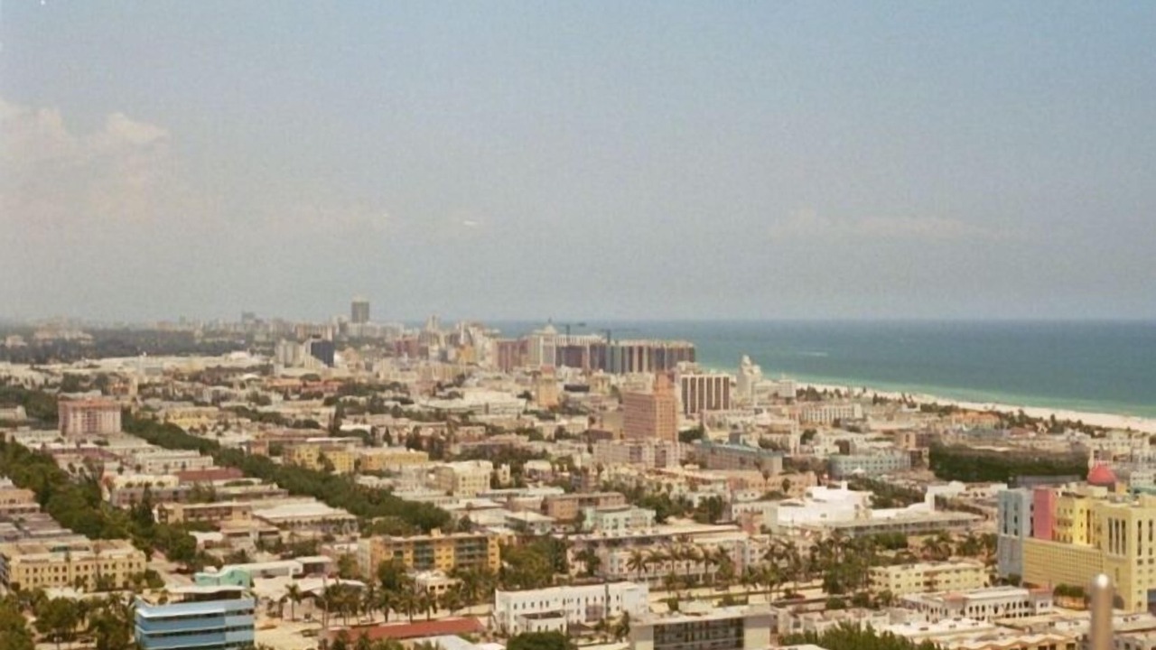 Photo of Others in South of Fifth