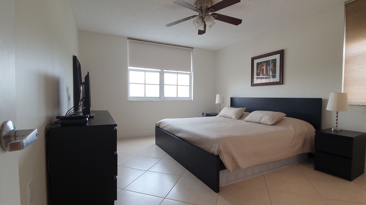 Photo of Bedroom in Aventura