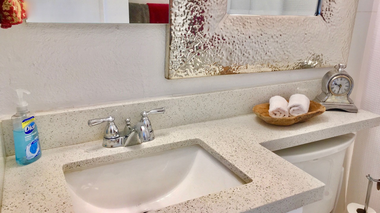 Photo of Bathroom in Bayside Historic District