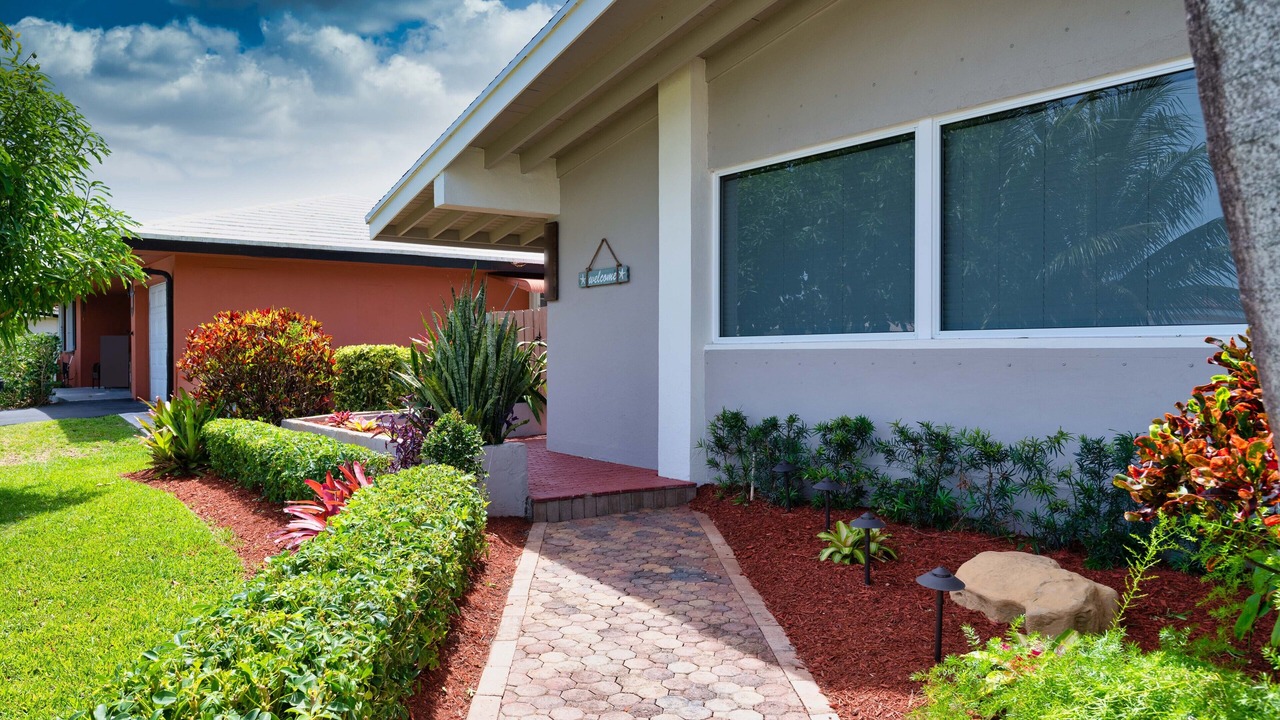 Photo of Outdoor in Cypress Point