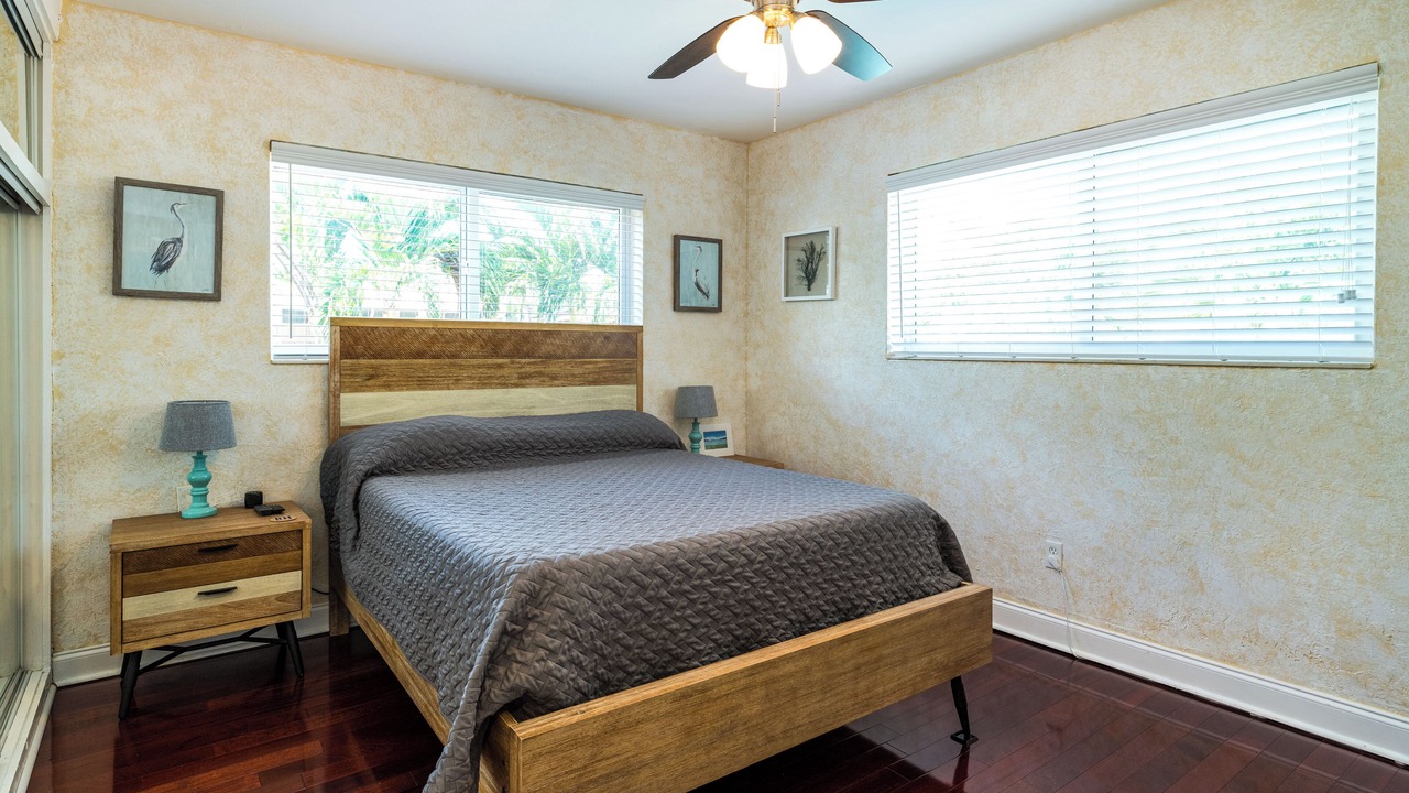Photo of Bedroom in Cypress Point