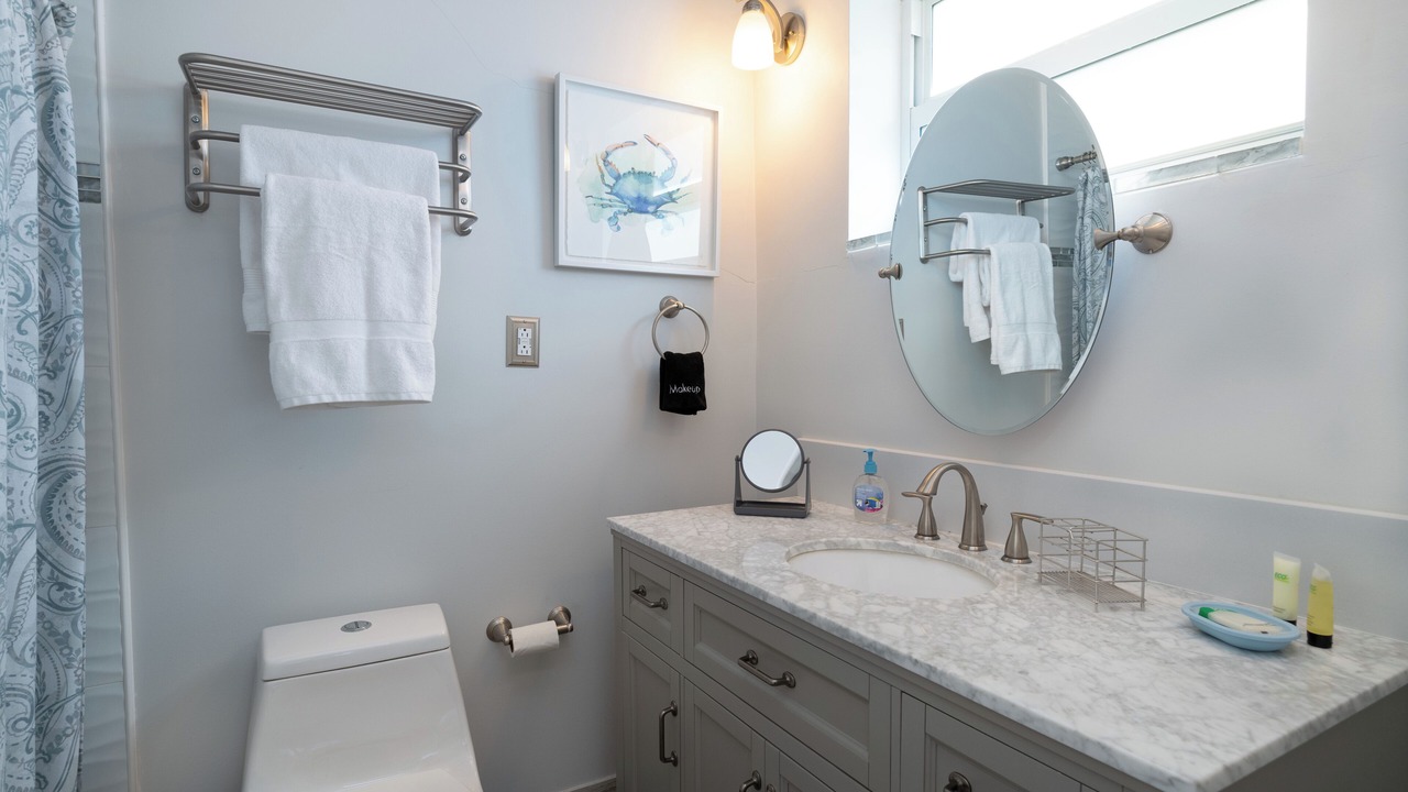 Photo of Bathroom in Cypress Point