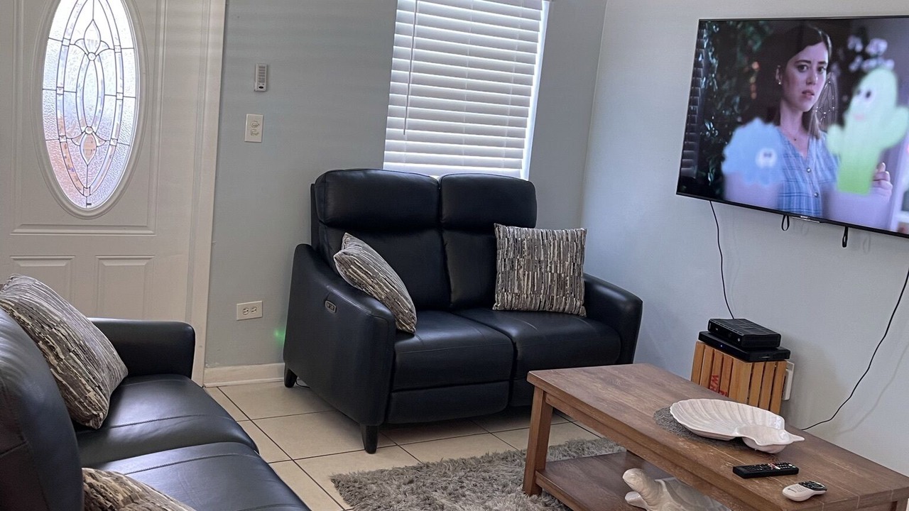Photo of Bedroom in Davie