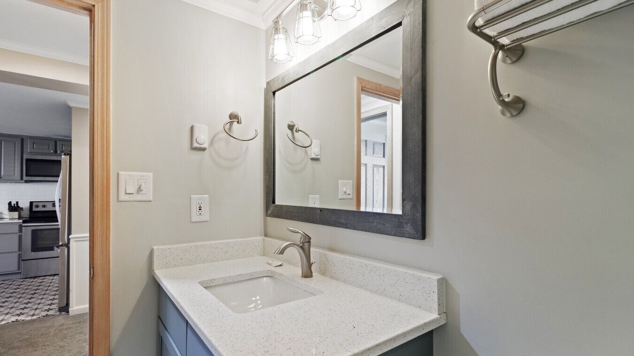 Photo of Bathroom in Edray