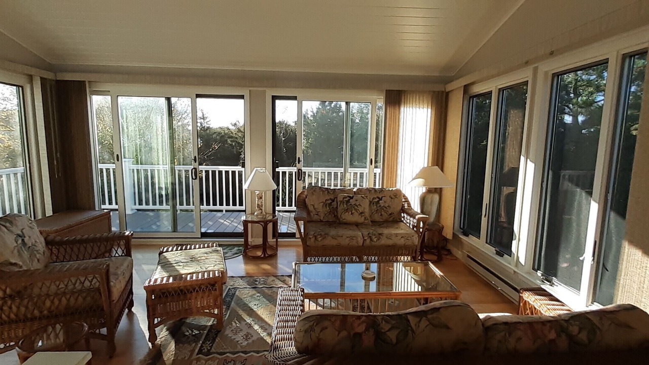Photo of Livingroom in Cape May Point