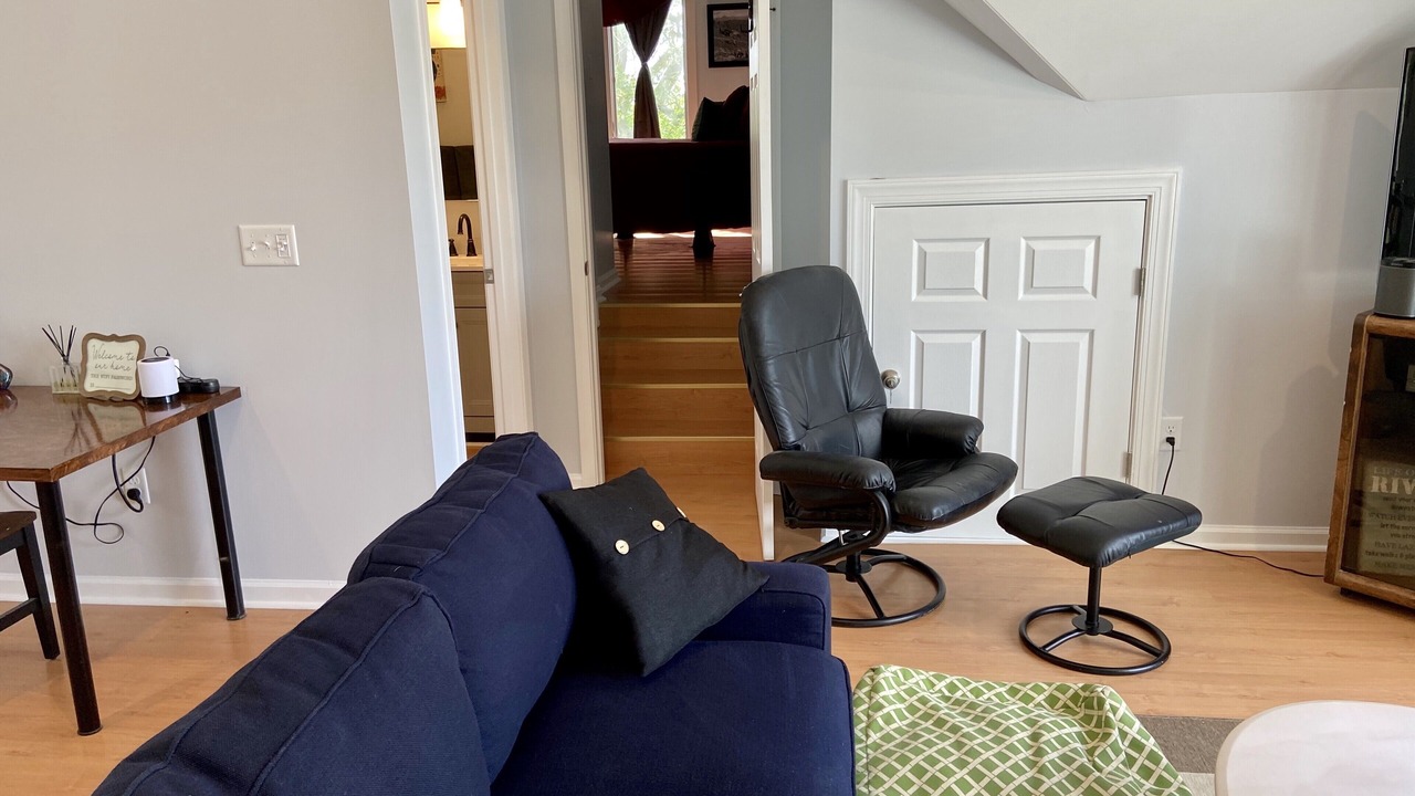 Photo of Livingroom in Princess Anne