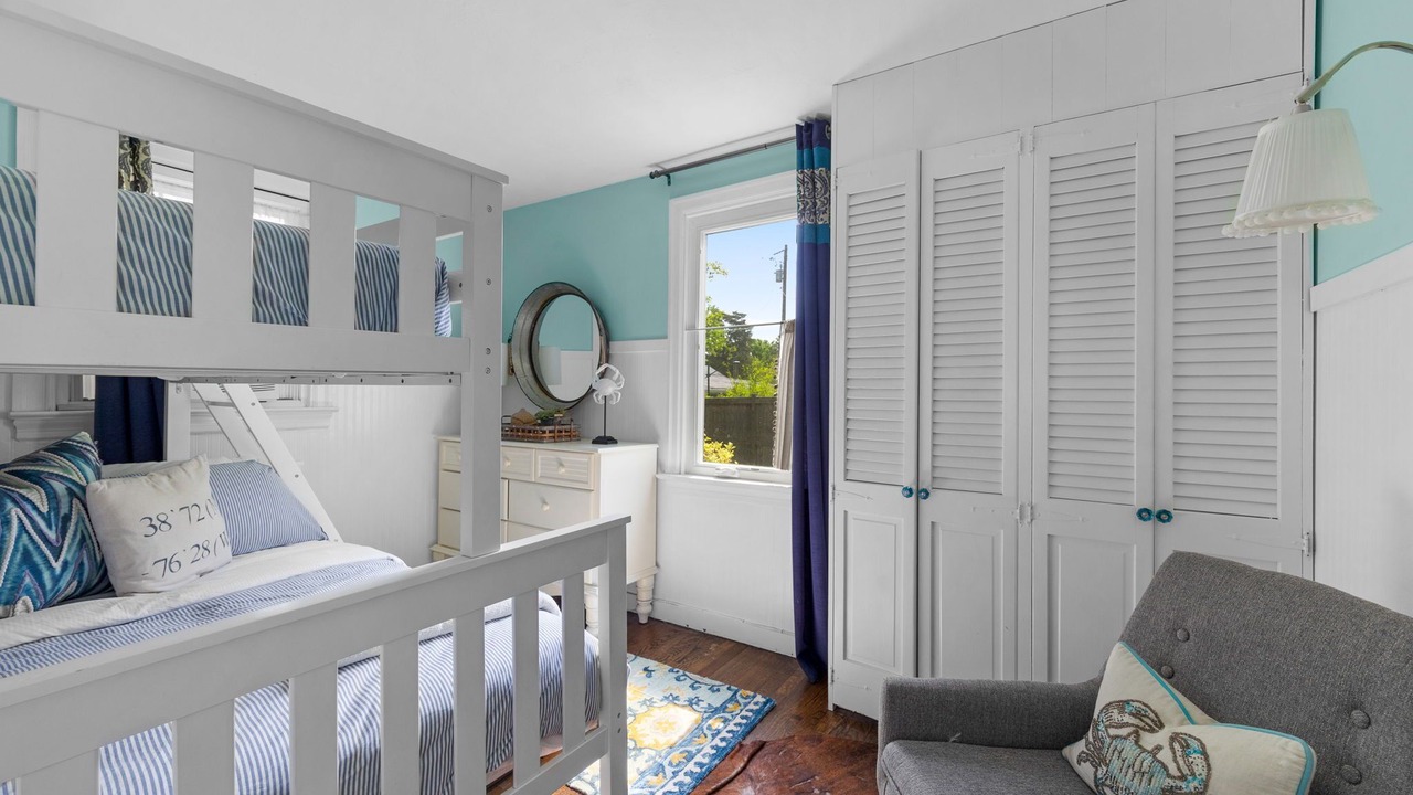 Photo of Bedroom in Neavitt