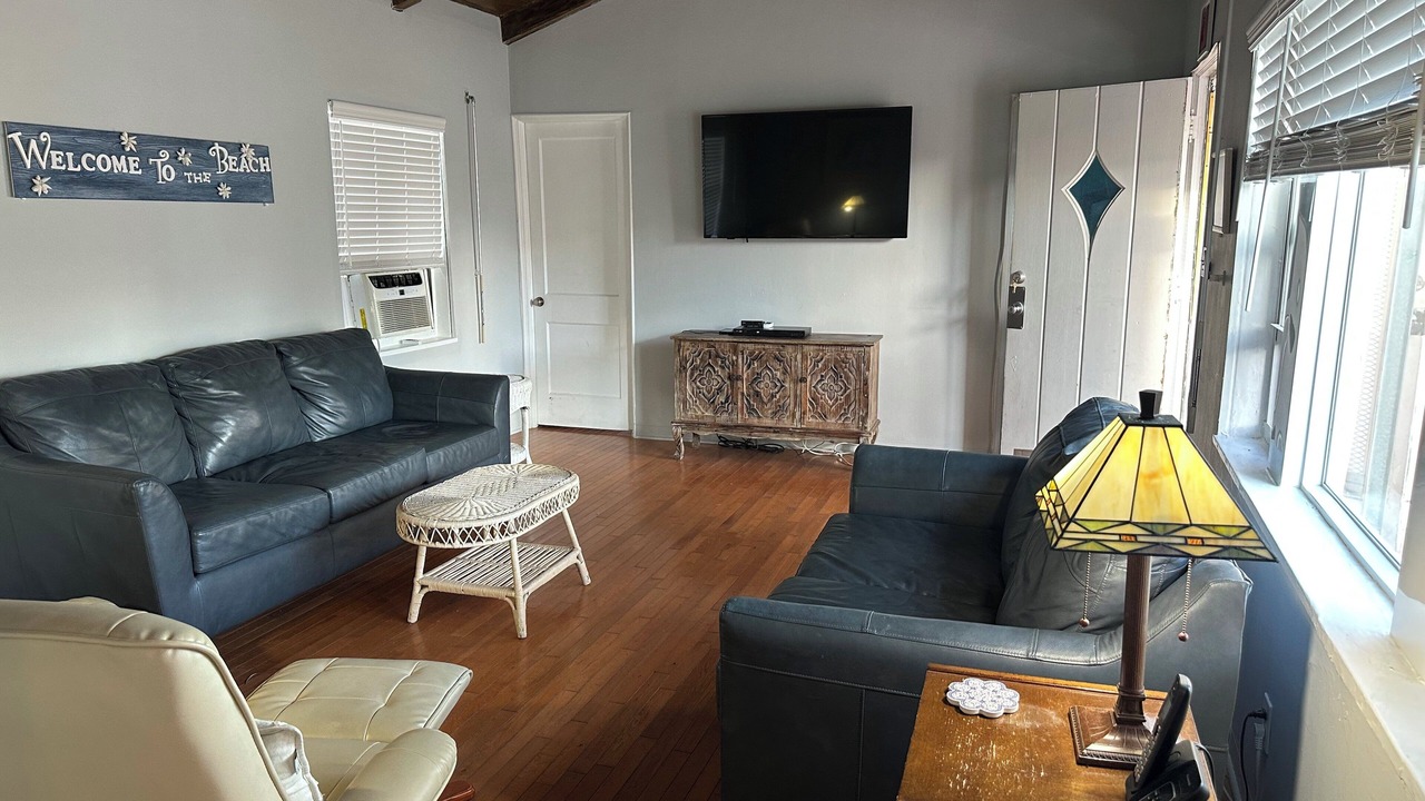Photo of Livingroom in Hollywood