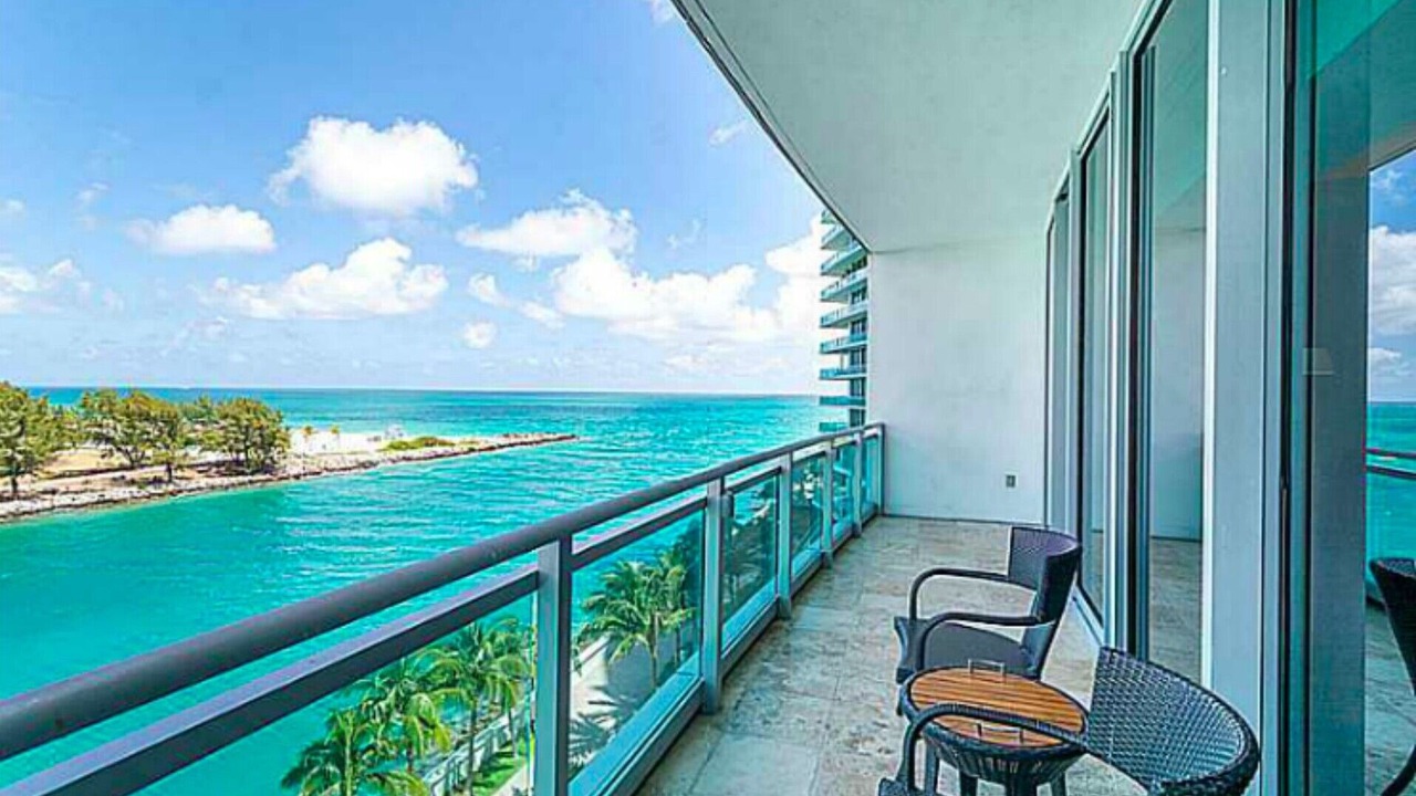 Photo of Patio Balcony in Bal Harbour