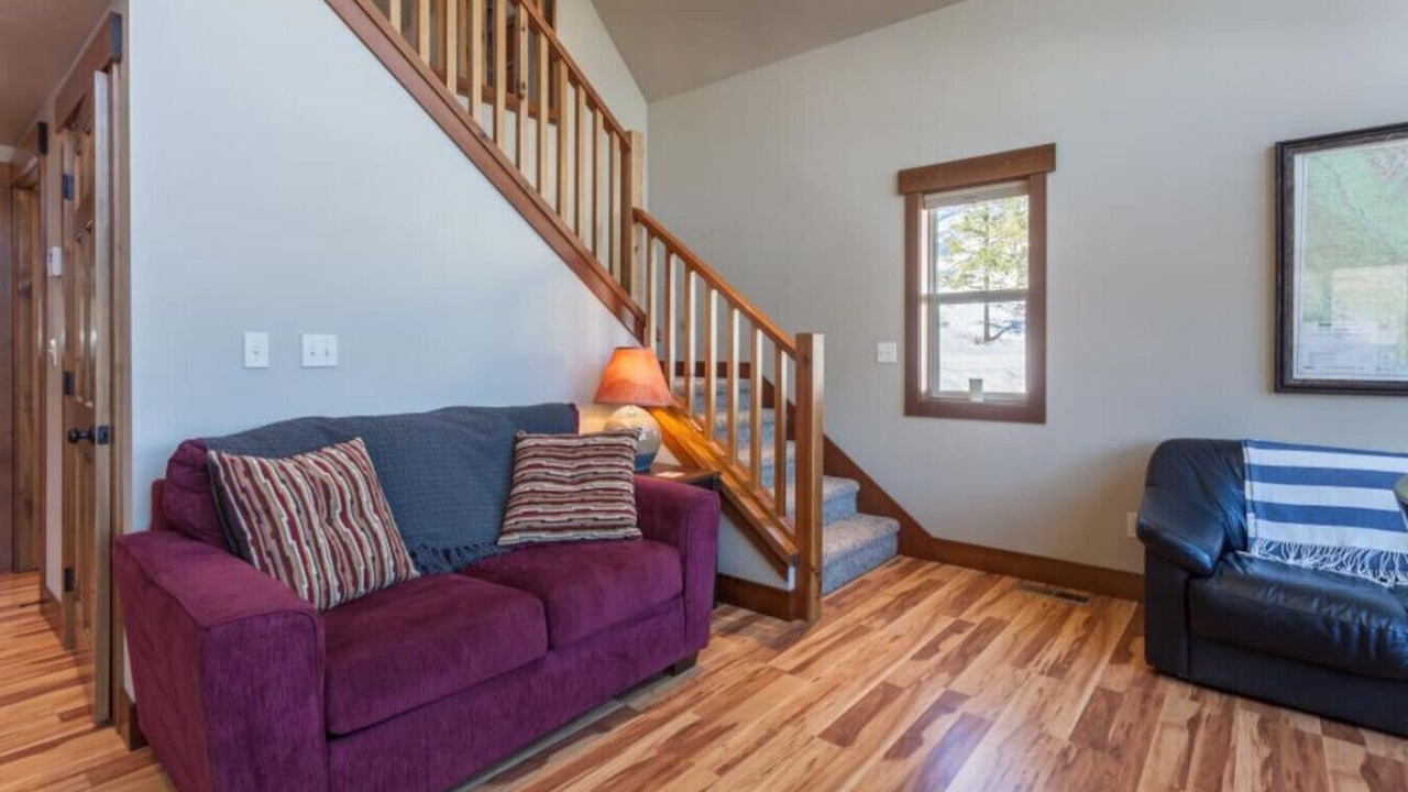 Photo of Livingroom in West Glacier