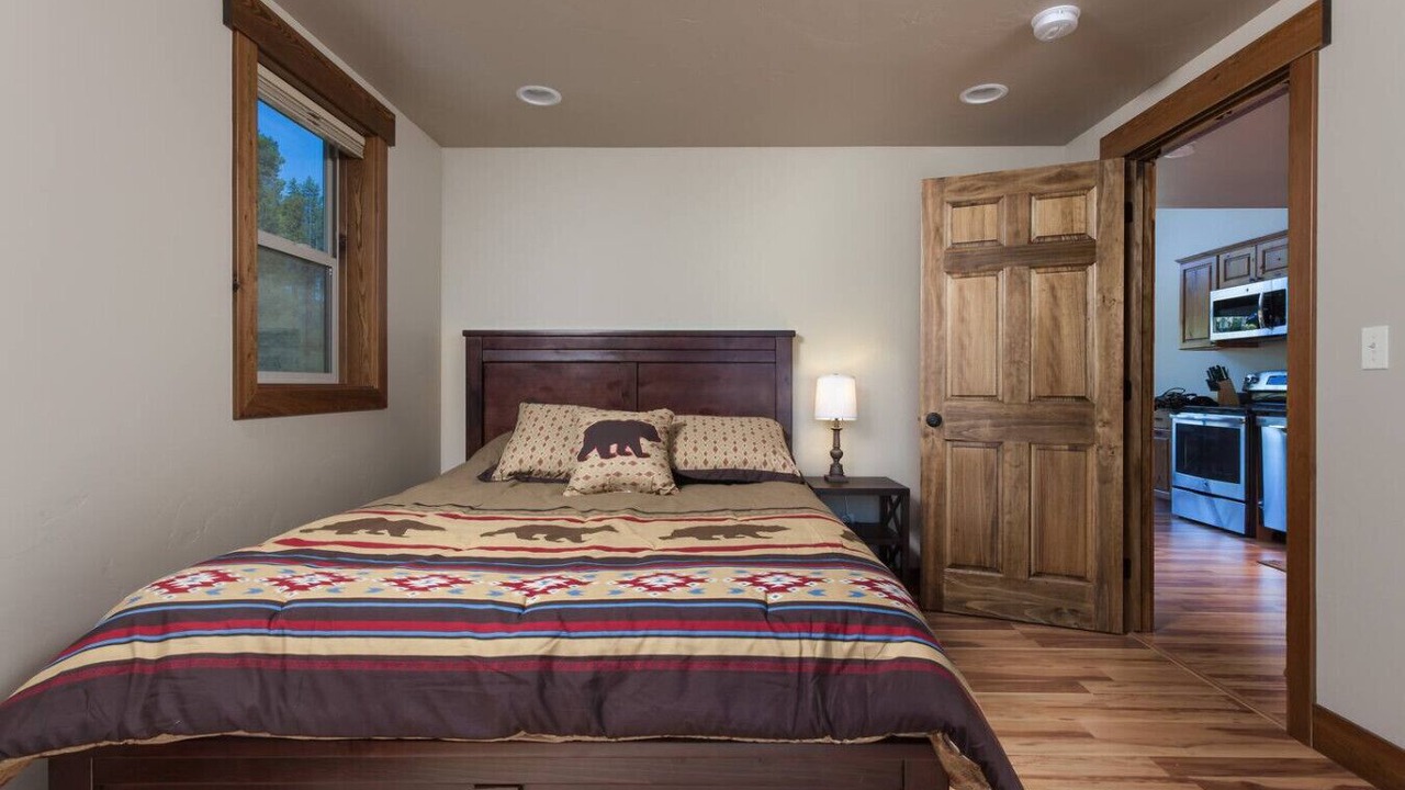 Photo of Bedroom in West Glacier