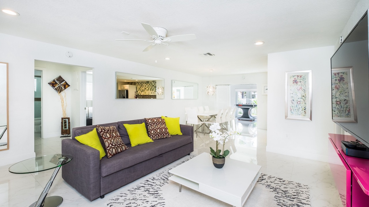 Photo of Livingroom in Dania Beach