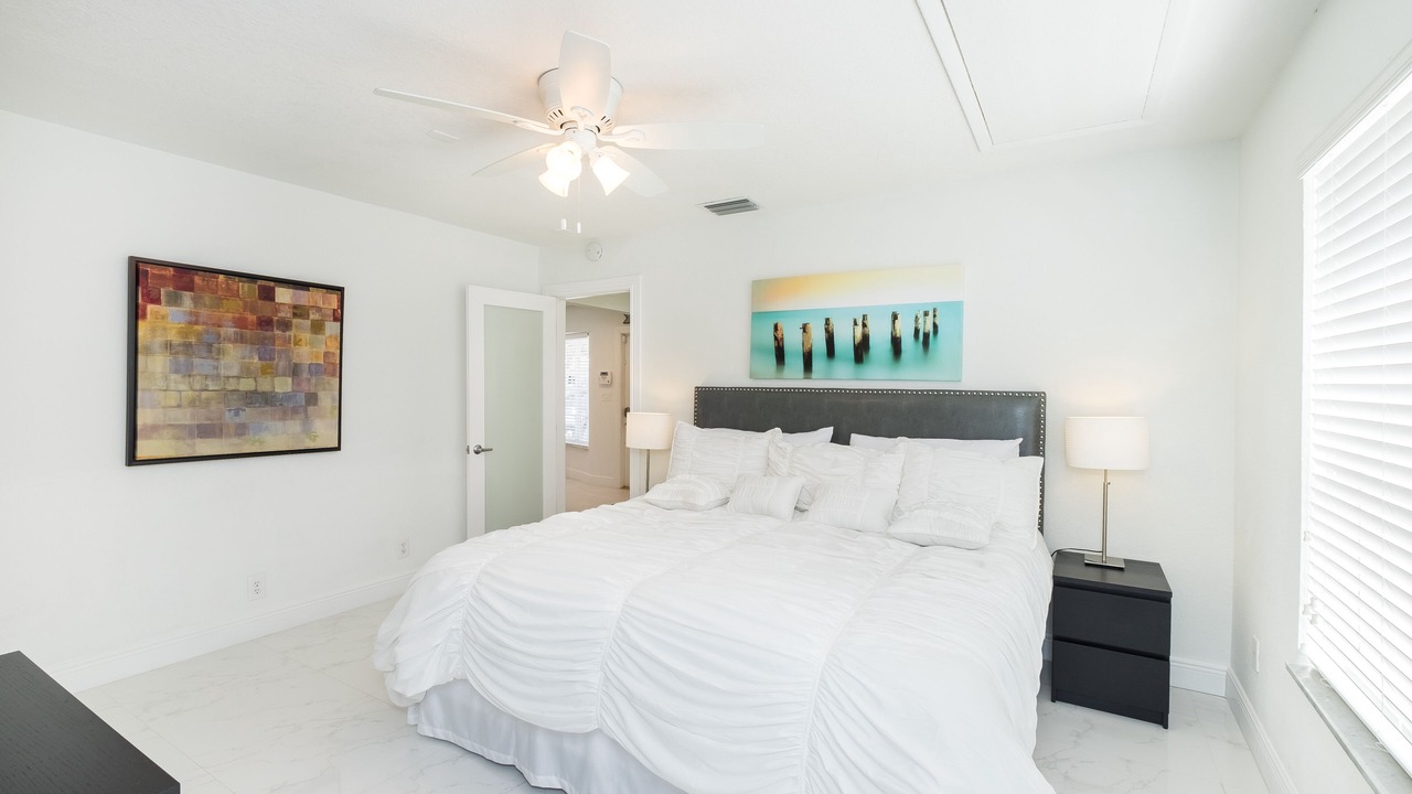 Photo of Bedroom in Dania Beach