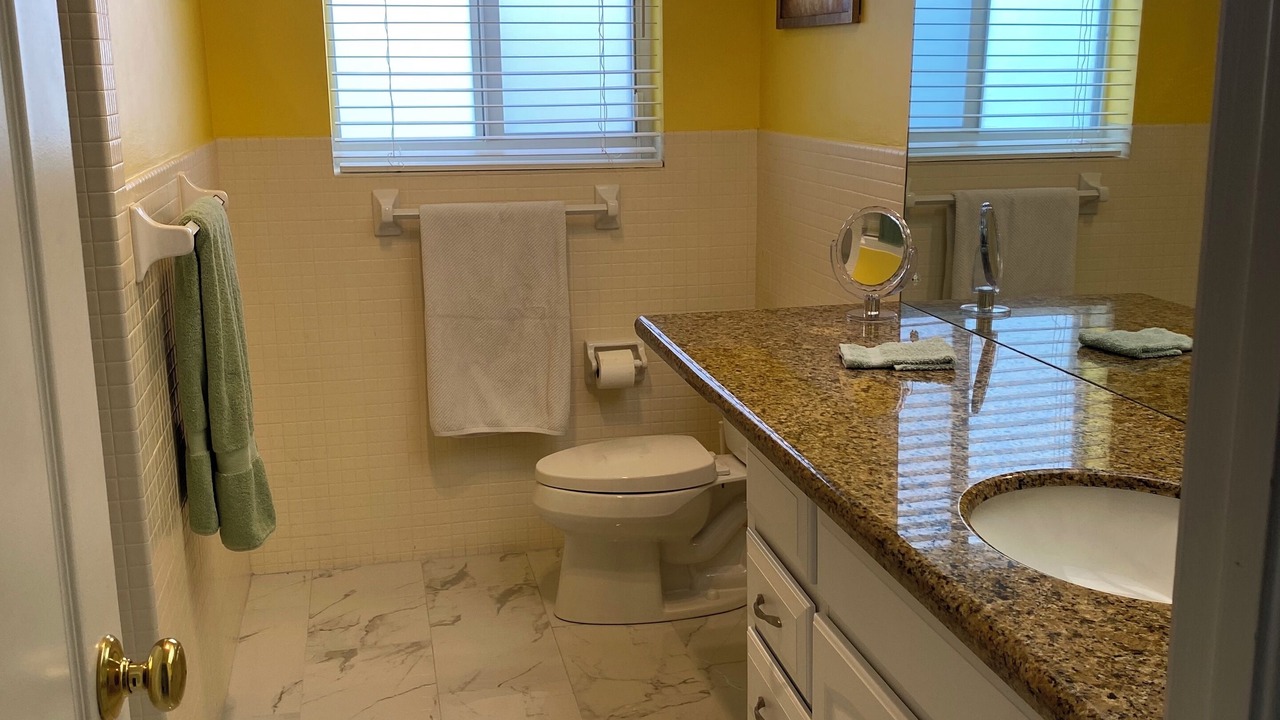 Photo of Bathroom in Landings