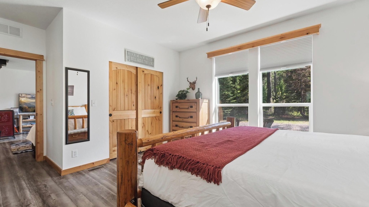 Photo of Bedroom in Martin City