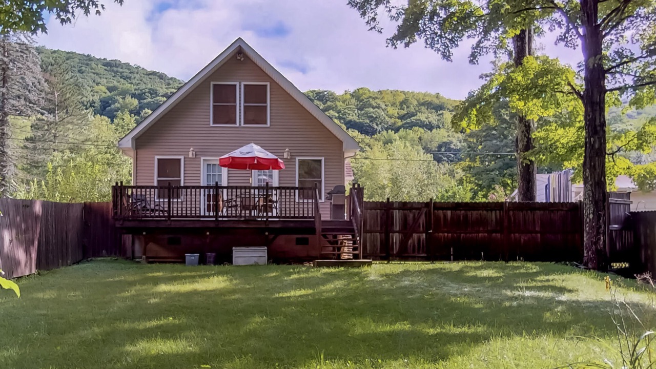 Photo of Outdoor in Pine Hill