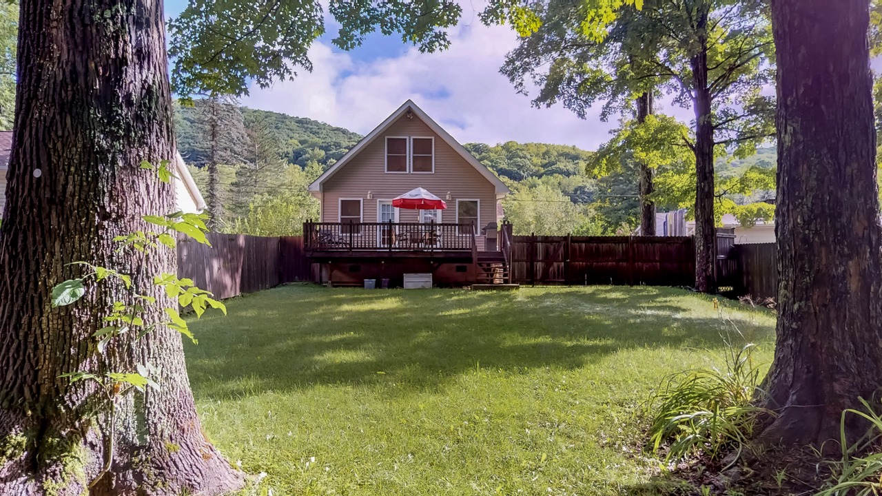 Photo of Outdoor in Pine Hill