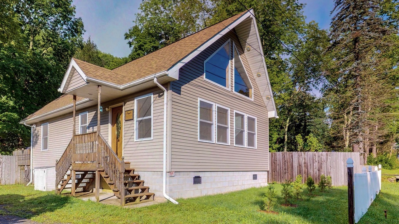 Photo of Outdoor in Pine Hill