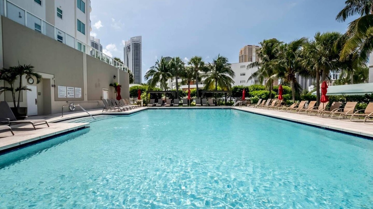 Photo of Outdoor in Sunny Isles Beach