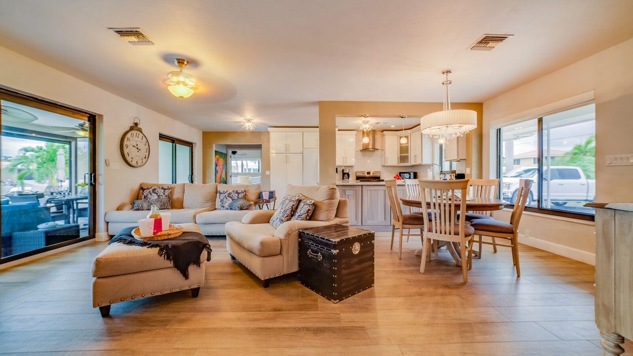 Photo of Bedroom in Pompano Isles